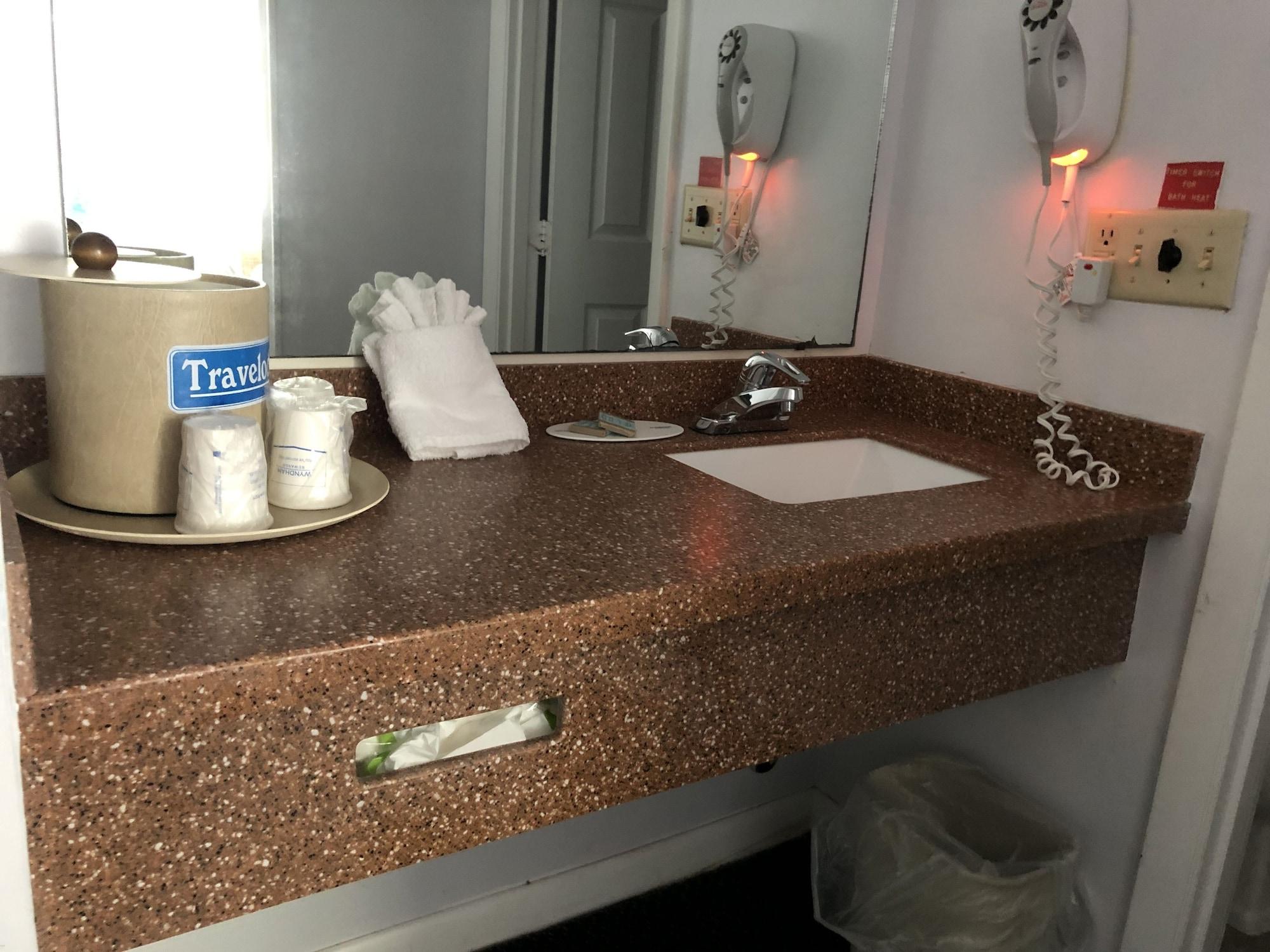 Travelodge By Wyndham Cape Cod Area West Dennis Luaran gambar